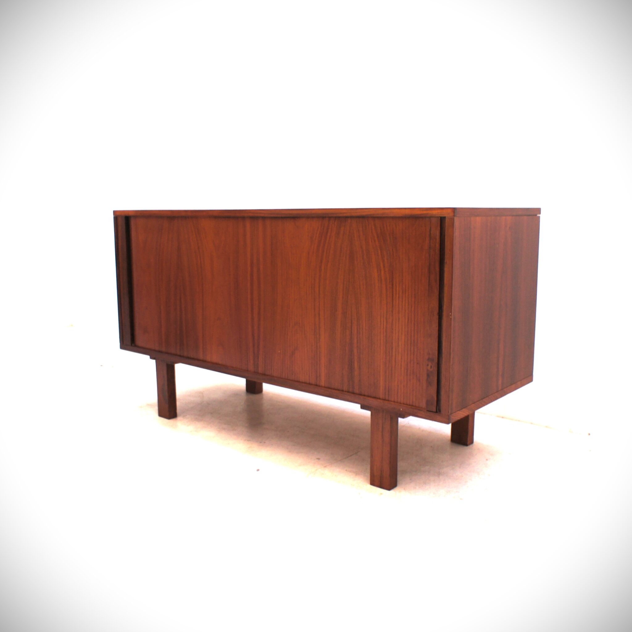 buffet vintage scandinave en palissandre
