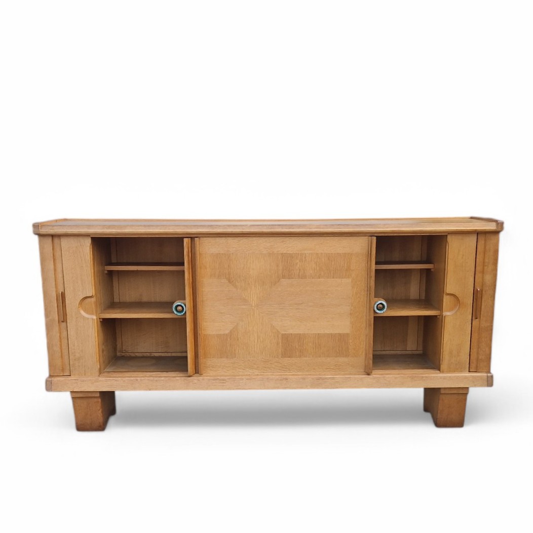 Buffet Vintage En Chêne Clair Guillerme Et Chambron