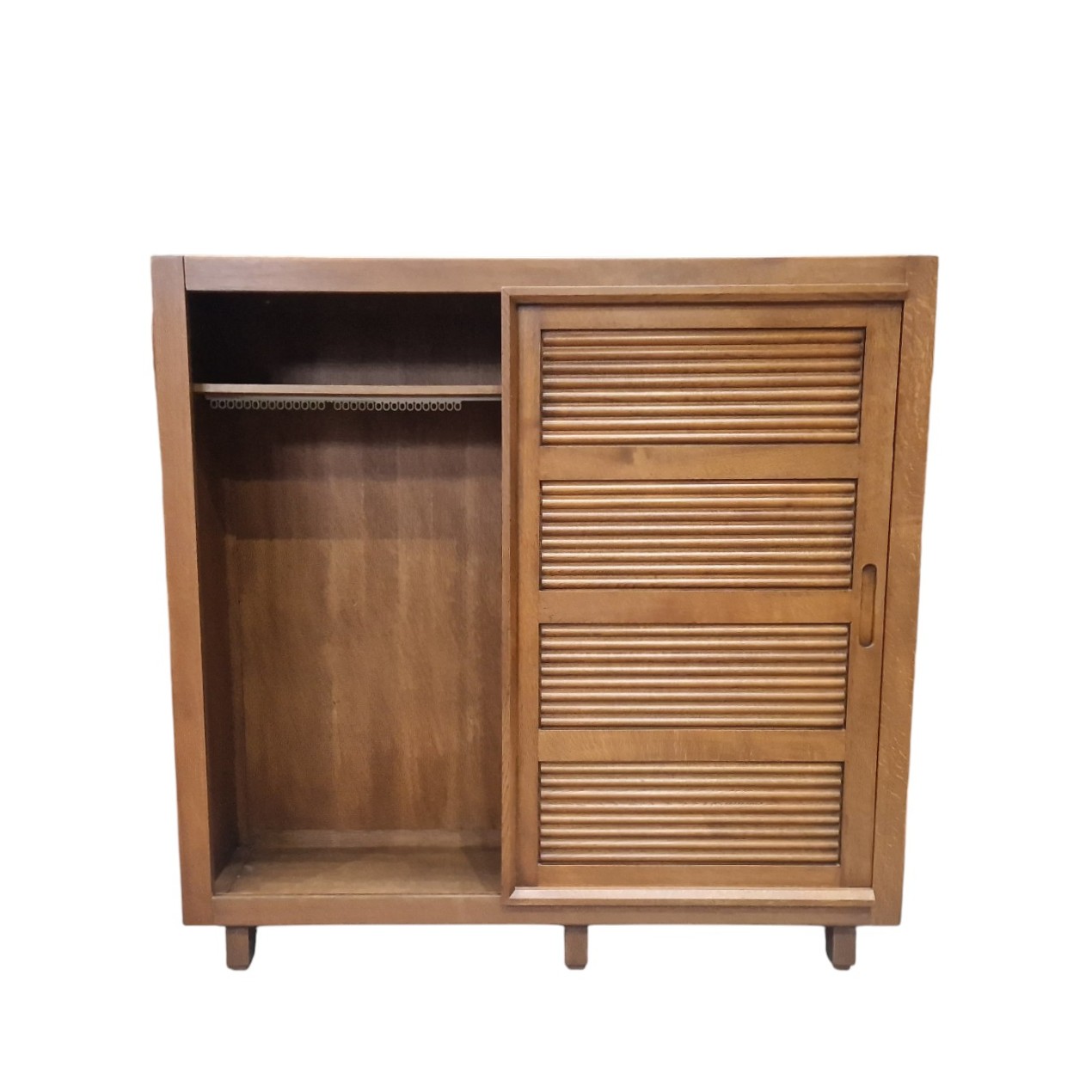 Armoire japonisante en chêne massif, Guillerme et Chambron – Image 4